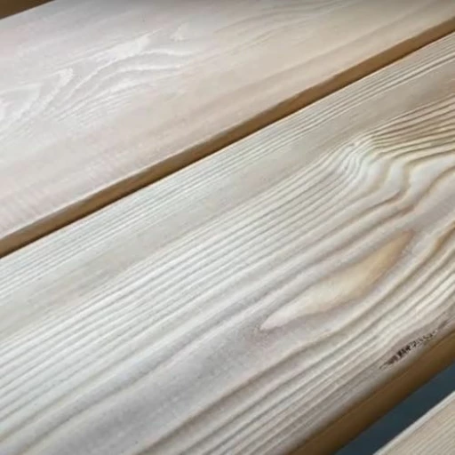 Доска террасная лиственница гладкая 45*120*2500, сорт А (0,3м2)